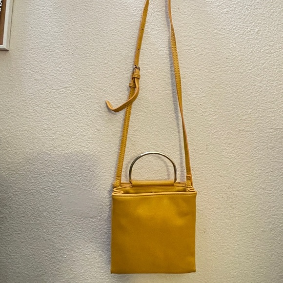 Metal handle 2 compartments crossbody - Picture 2 of 8